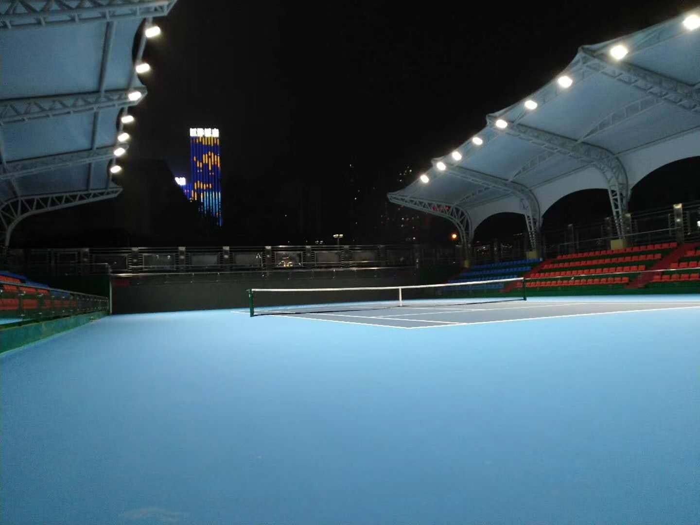 户外专业赛网球场